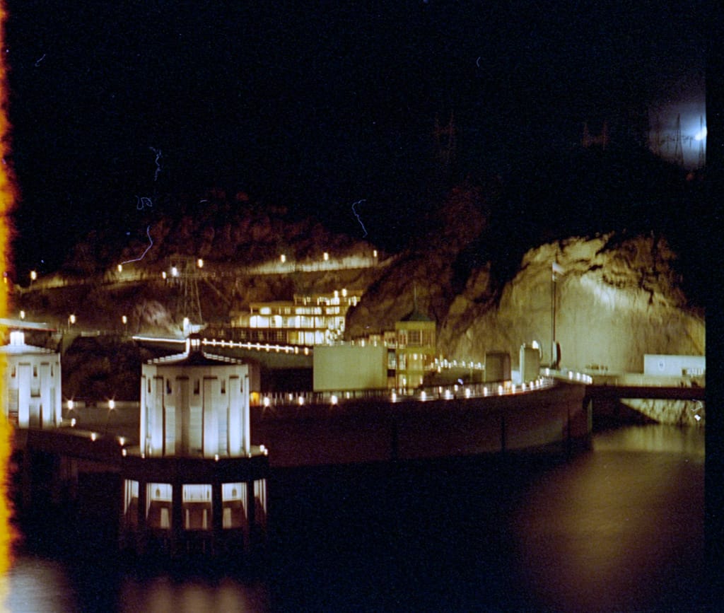 Hoover Dam at 2am, Arizona side, 25 April 1996