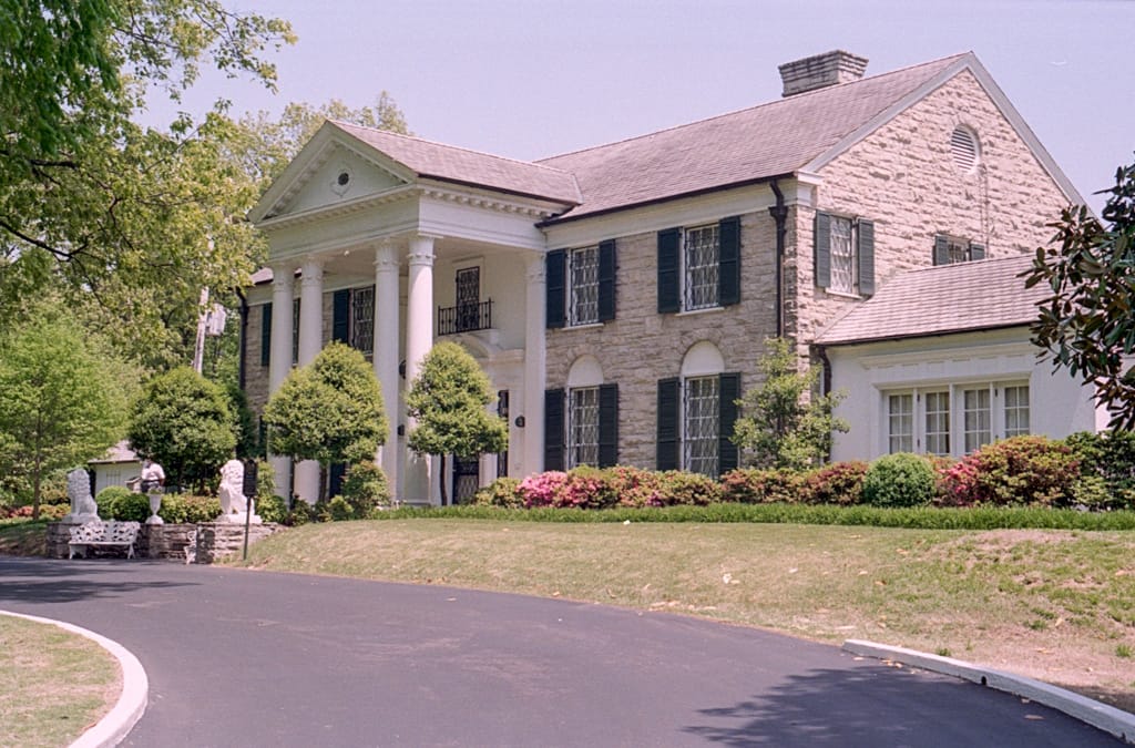 Elvis Presley's Graceland, Memphis, Tennessee, 1 May 1996