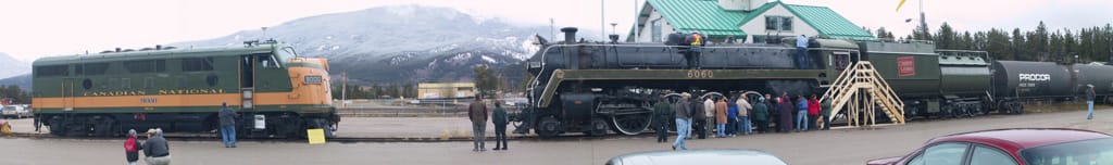 ex-CN 9000 and ex-CN 6060 at Jasper, Alberta, 27 October 2001