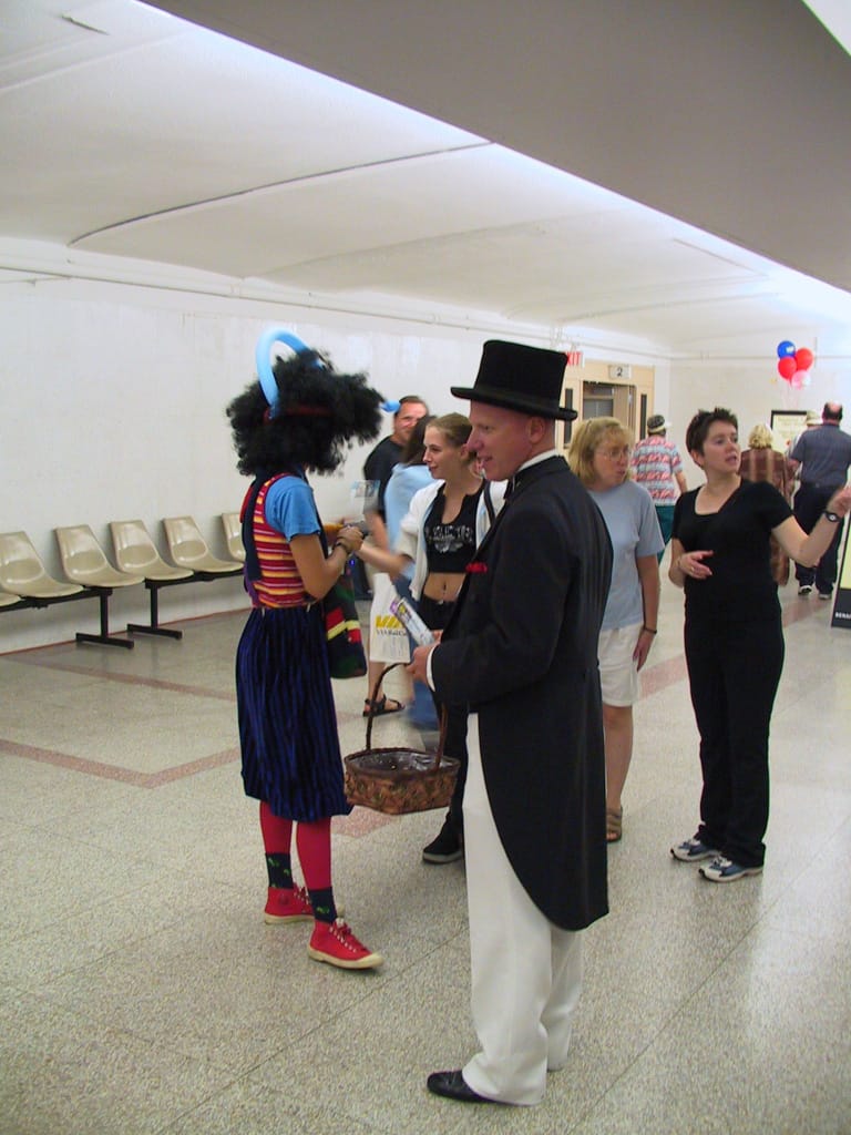 Entertaining the guests in London, Ontario, 21 September 2002