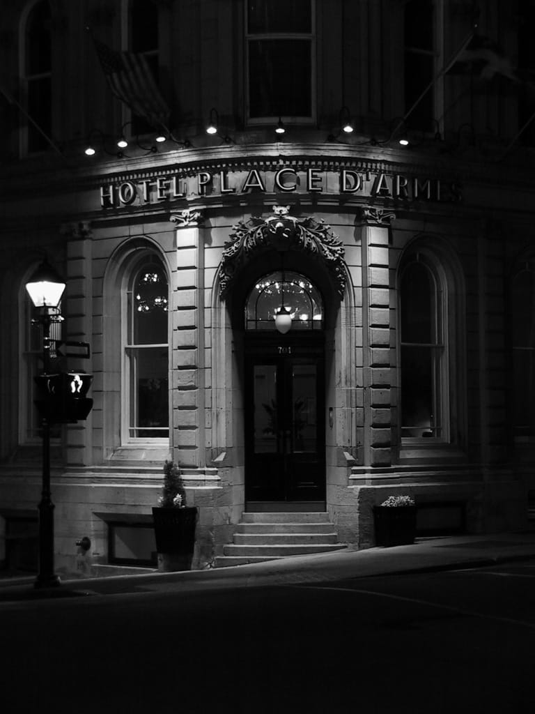 Hotel Place d'Armes, Montreal, Quebec, 26 September 2002