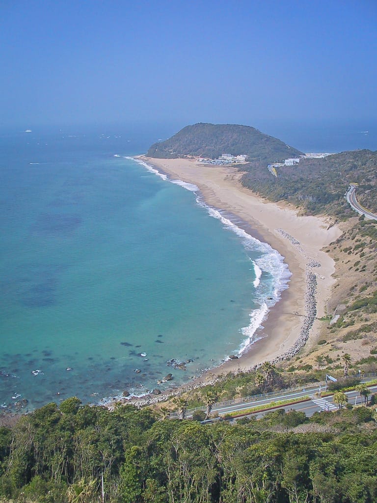 Koijigahama Beach, Aichi, Japan, 28 March 2004