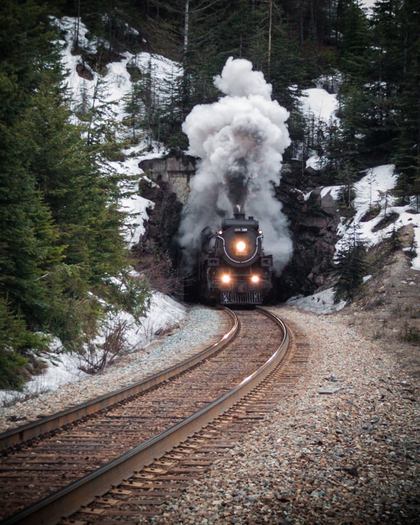 CP 2816 at Mt. Stephen, British Columbia, 24 April 2004