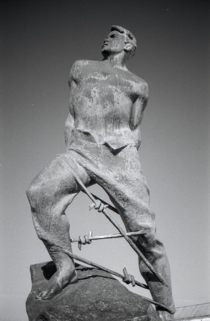 Monument of Musa Cälil, Kazan, Russia, 10 May 2005