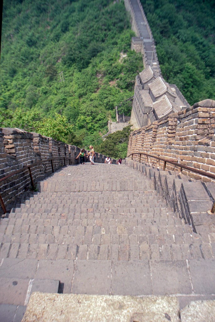Looking down at Tower 4 from Tower 3, Mutianyu, China, 30 May 2005