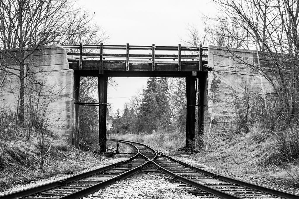 Canadian National Talbot Spur divides for the Cayuga Spur, St. Thomas Ontario, 28 December 2006