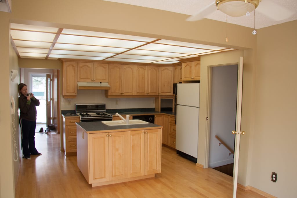 Florida ceiling, Westgate, Calgary, Alberta, 24 March 2007