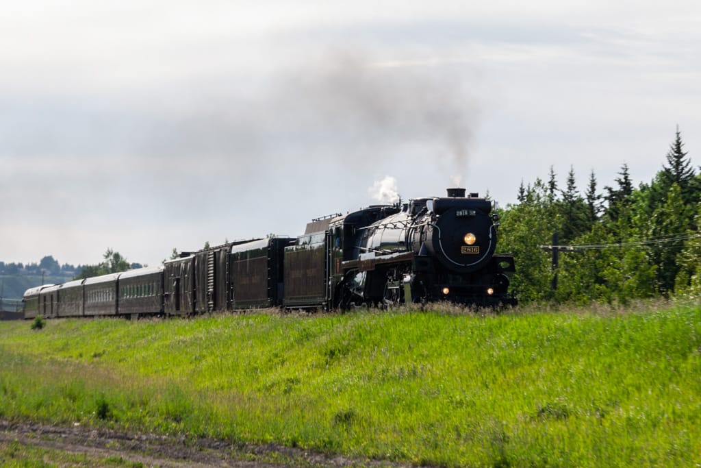 CP 2816 approaching Keith, Calgary, Alberta, 2 July 2007