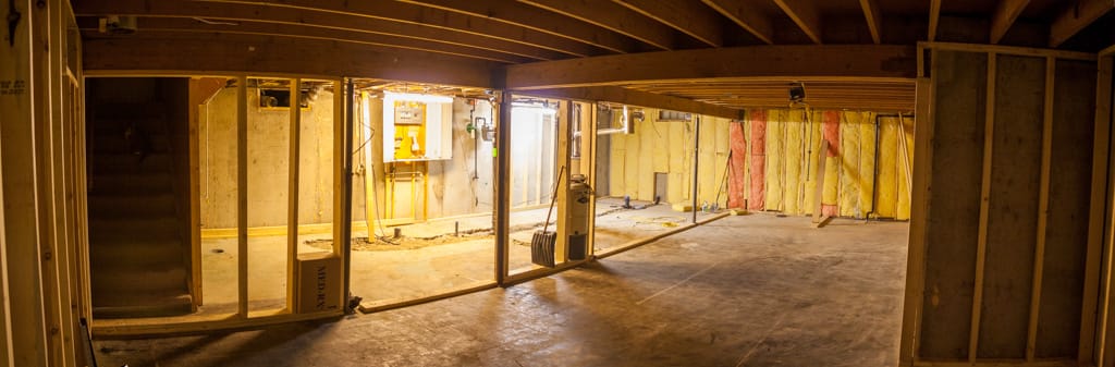Empty basement, Westgate, Calgary, Alberta, 9 July 2007