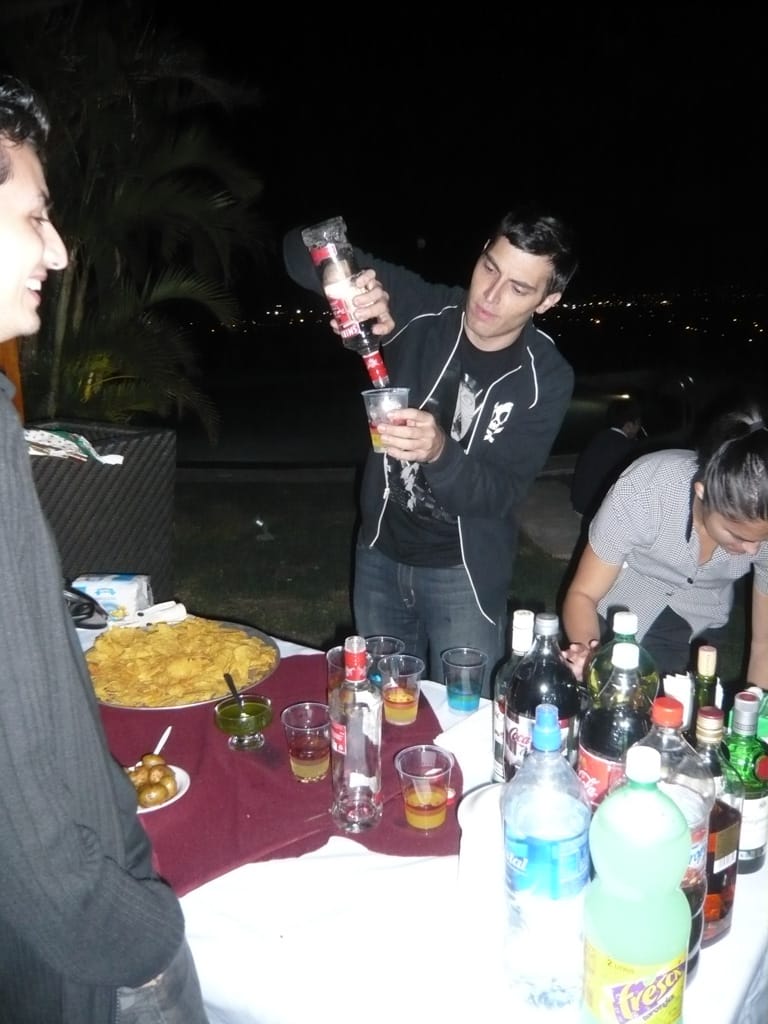 Mark mixes drinks at Avalon Country Club, Río Oro, San José, Costa Rica, 19 December 2008