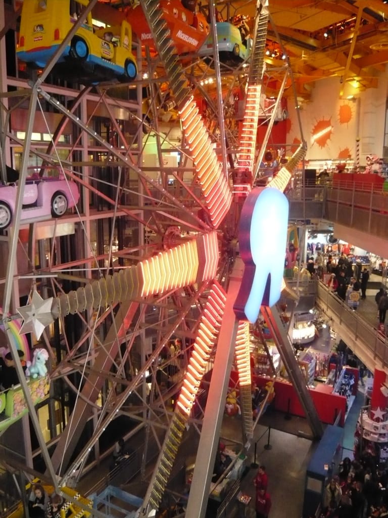 Ferris wheel in Times Square Toys R Us, New York City, 23 December 2008