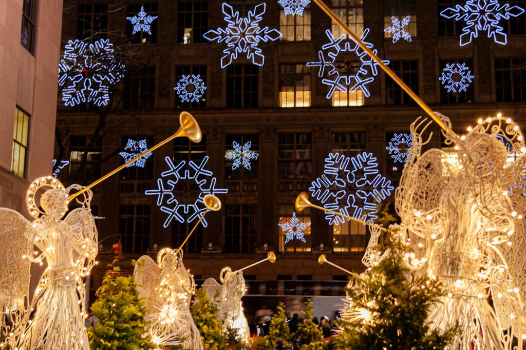 Angels at 30 Rockefeller Plaza, New York City, 23 December 2008