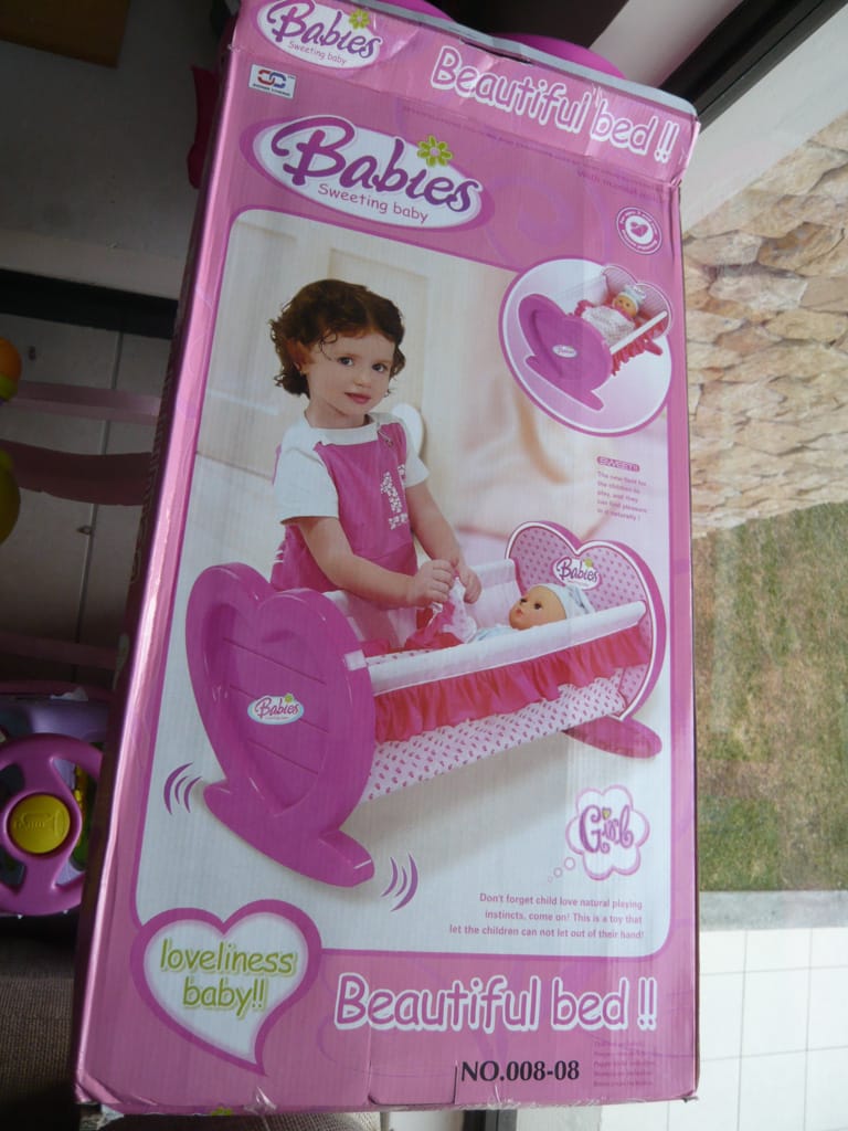 Toy baby crib box, Avalon Country Club, Río Oro, San José, Costa Rica