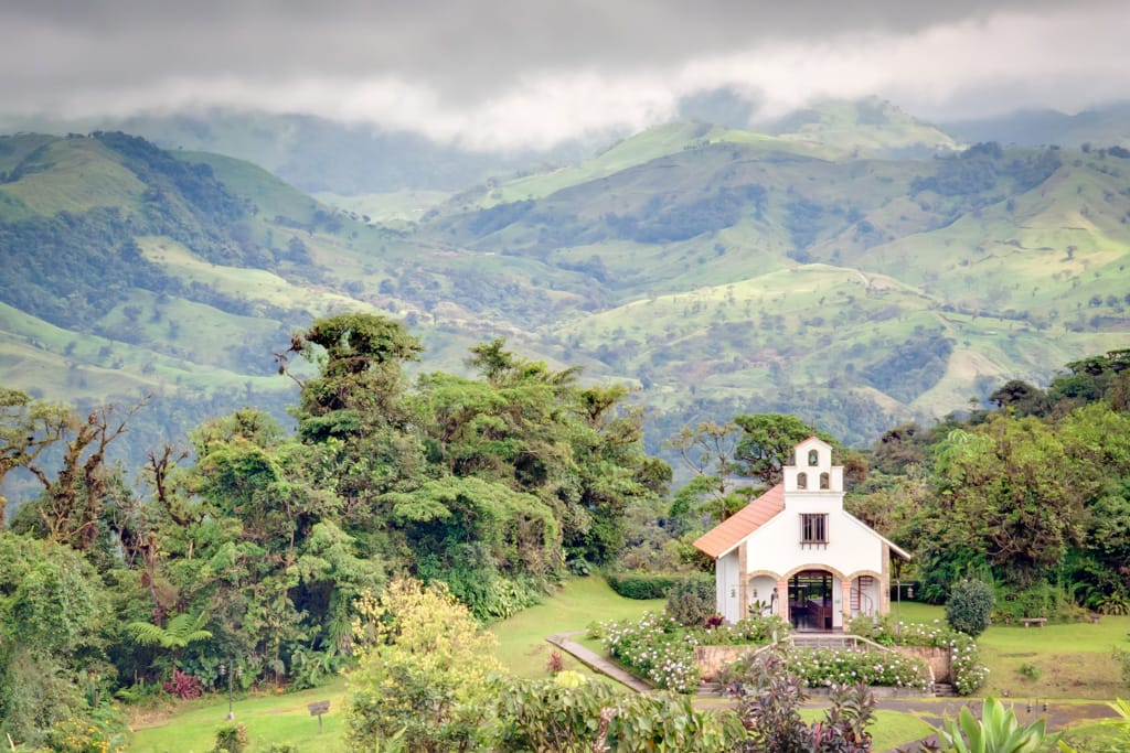 Villa Blanca, Los Angeles, Alajuela, Costa Rica, 7 November 2009