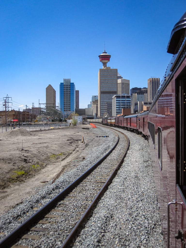 CP 2816 returning to downtown Calgary, Alberta, 14 May 2011