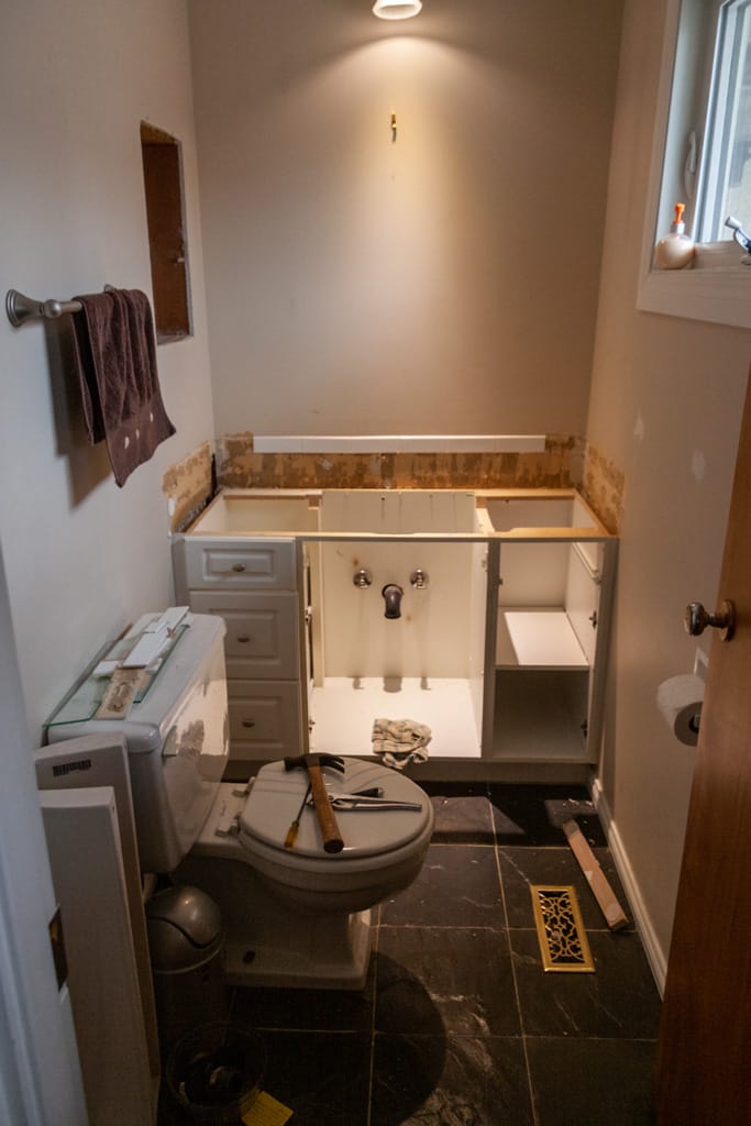 Ensuite reno, Westgate, Calgary, Alberta, 17 March 2012